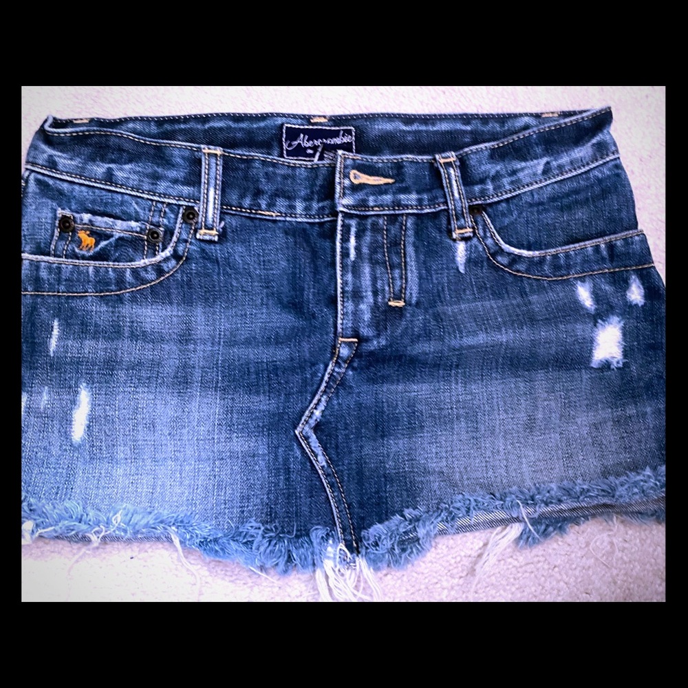 Vintage original Abercrombie & Fitch Jean skirt!